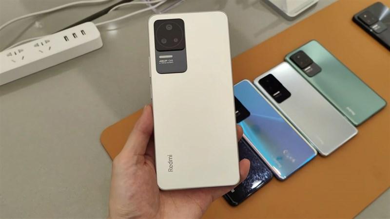 Cận cảnh cụm camera sau của Redmi K40S. Nguồn: Weibo.