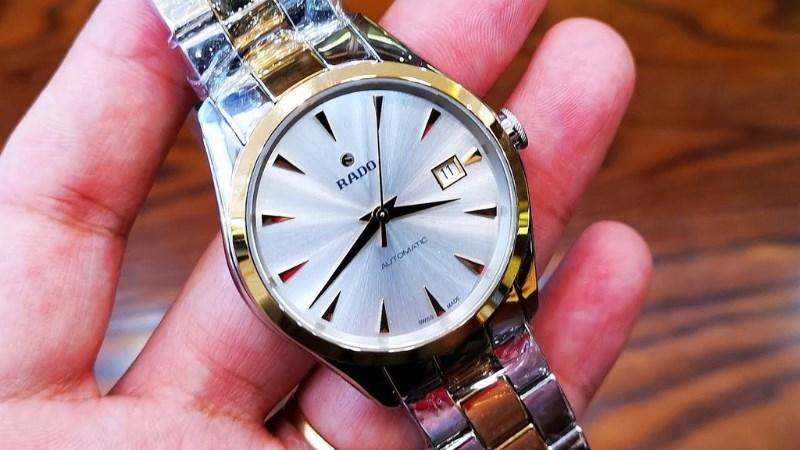 Rado HyperChrome được gia công từ gốm tích hợp