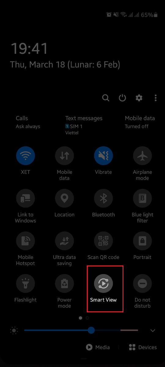 Mở Smart View trên điện thoại Samsung