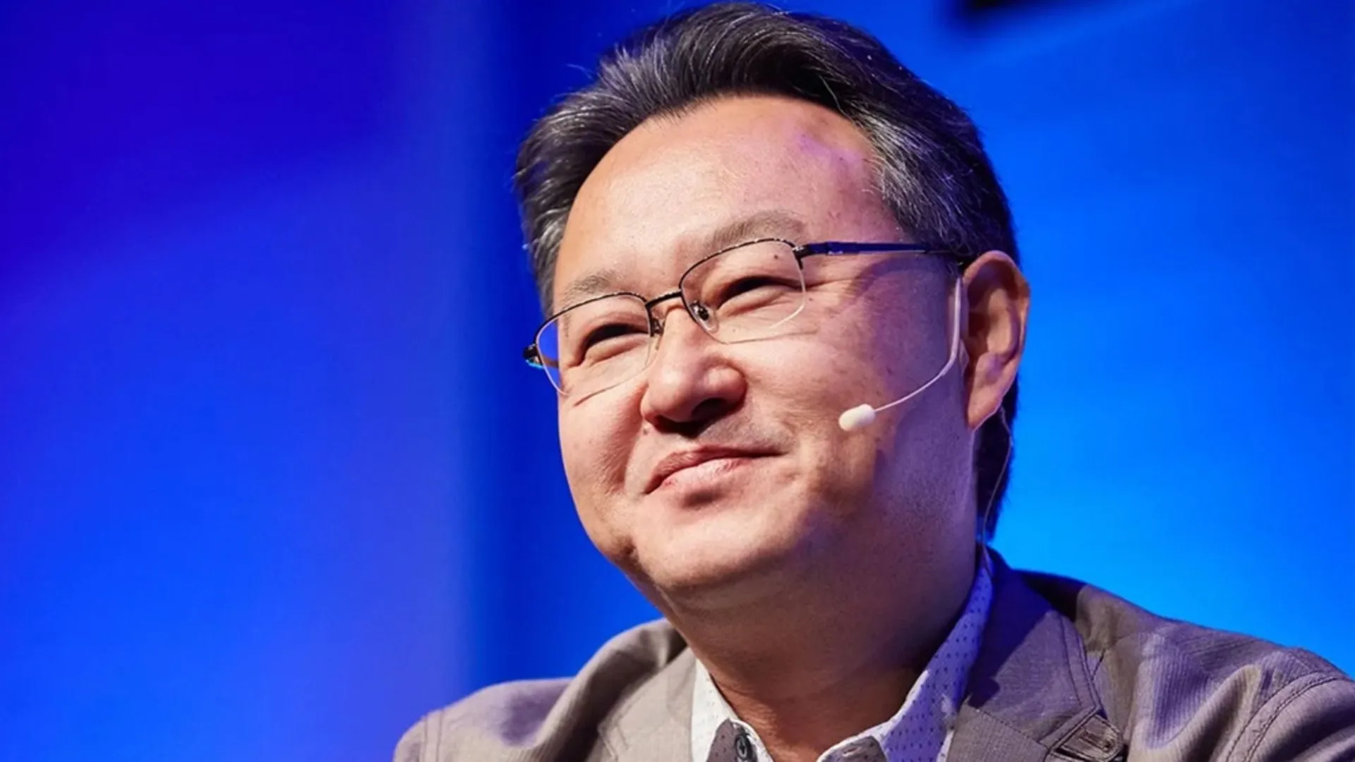 Cựu chủ tịch SIE Shuhei Yoshida bày tỏ quan điểm về game dịch vụ của PlayStation.