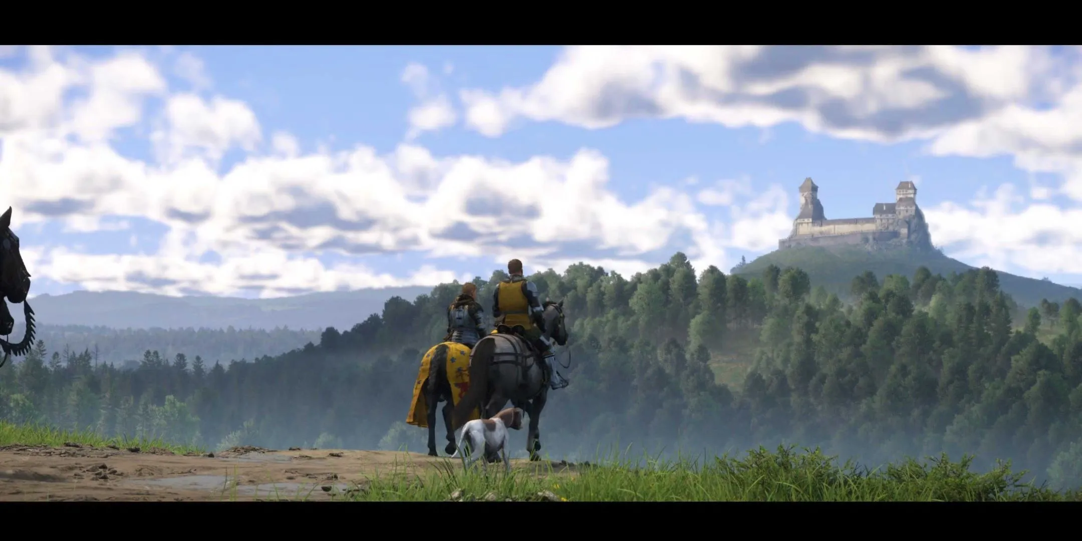 Lâu đài Trosky sừng sững từ xa trong Kingdom Come Deliverance 2 giữa khung cảnh Bohemia cổ kính