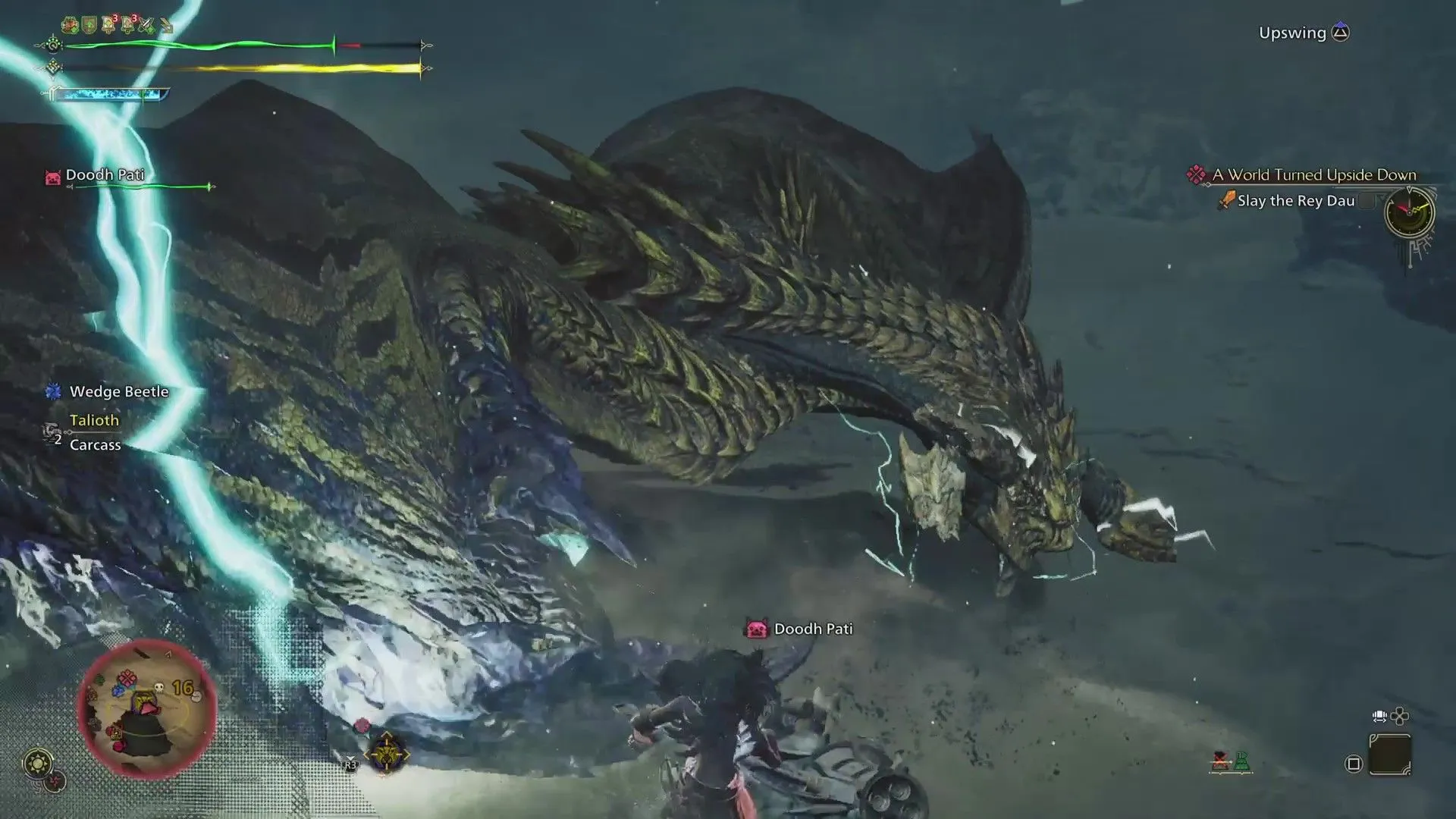 Thợ săn thực hiện đòn tấn công offset né đòn của quái vật Rey Dau trong Monster Hunter Wilds