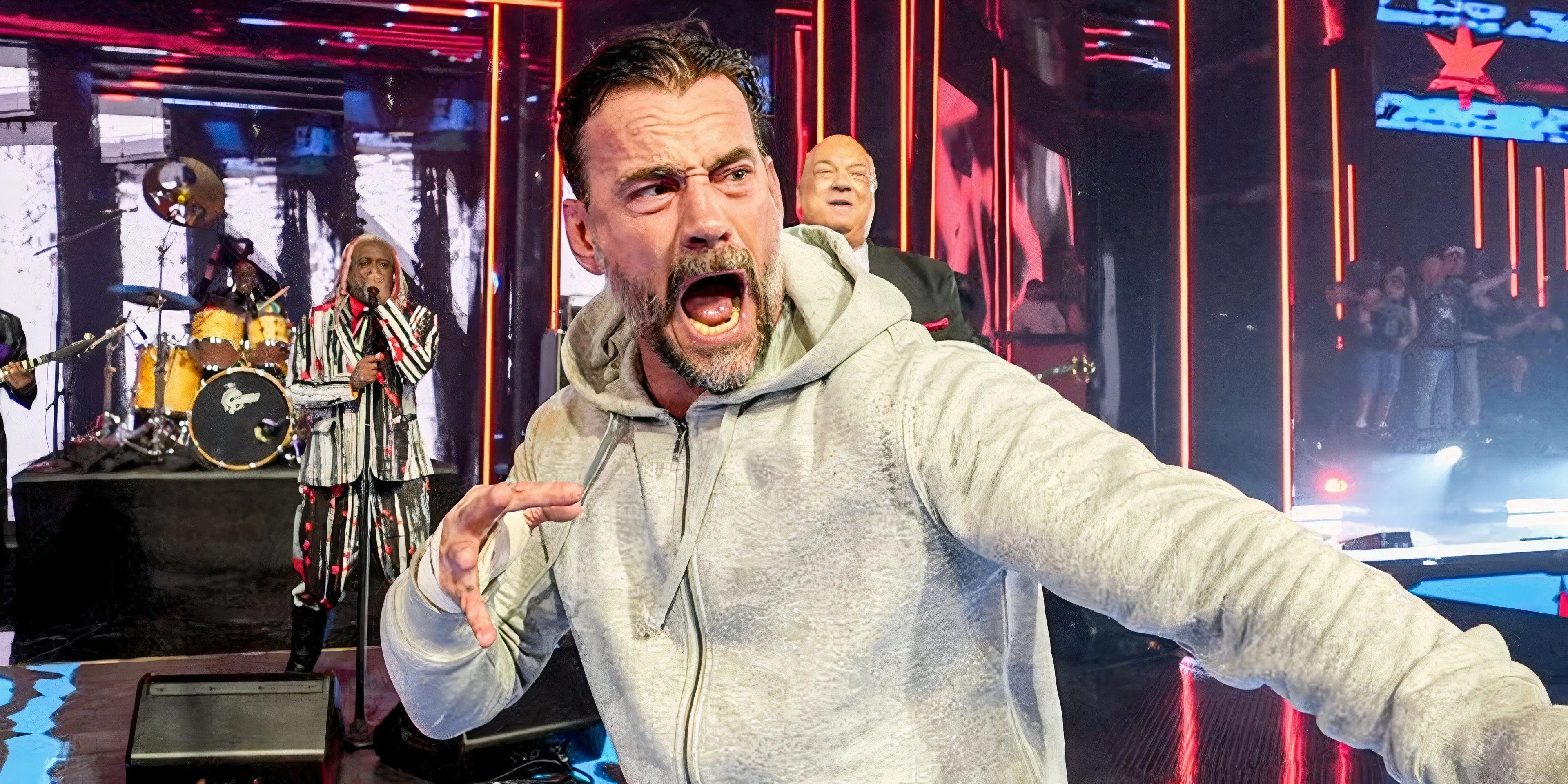 CM Punk đứng trên sàn đấu WrestleMania 41 với hiệu ứng ánh sáng xanh lá cây