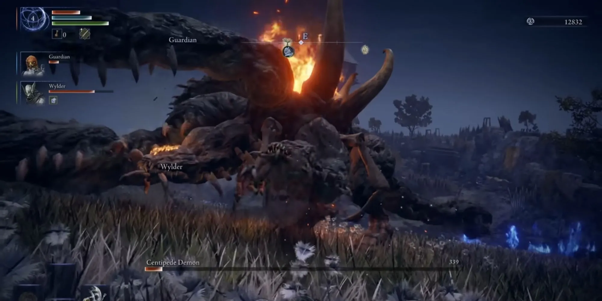 Đối đầu boss Centipede Demon ngoài trời trong Elden Ring Nightreign