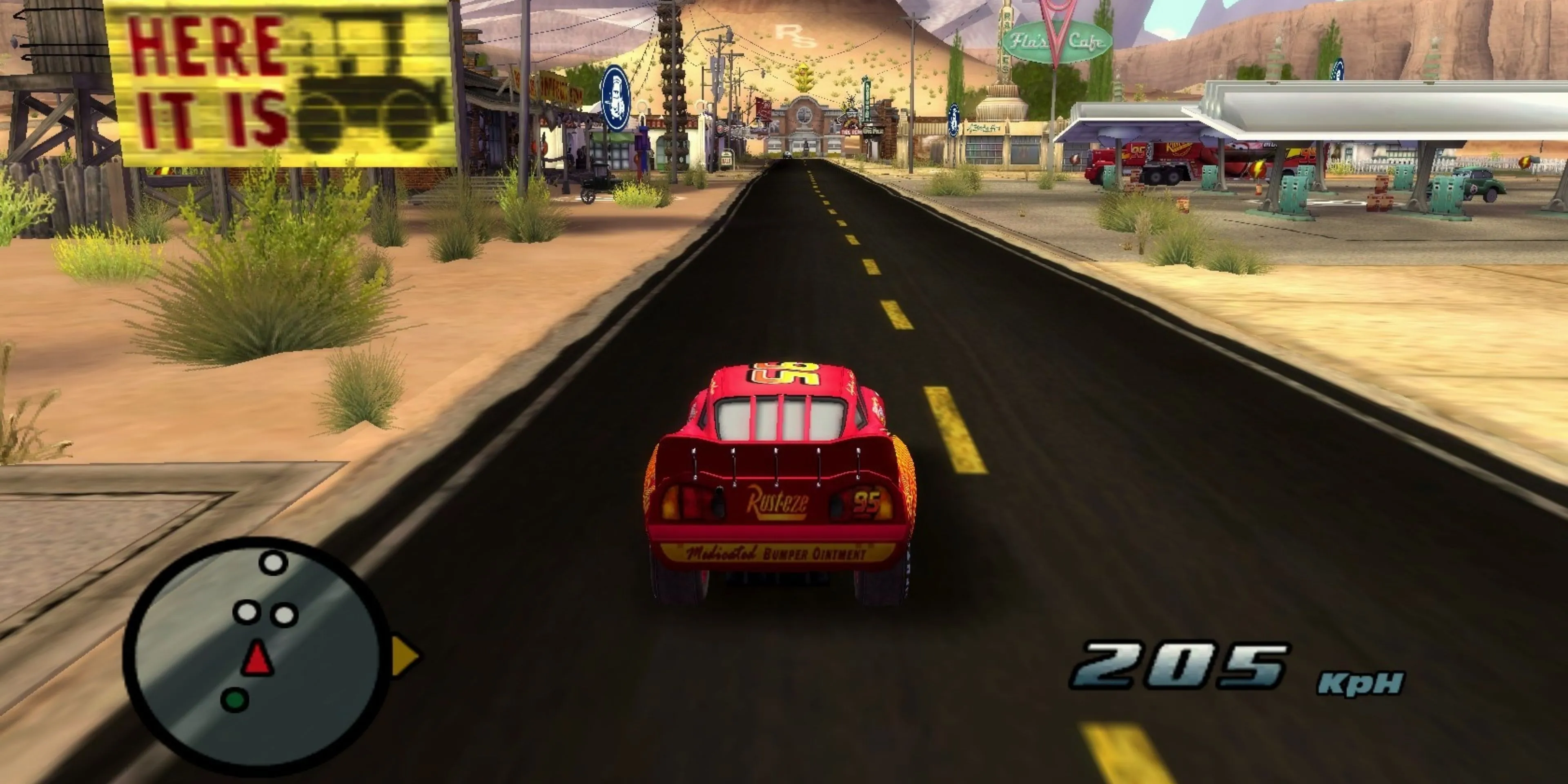Gameplay của Disney Pixar Cars với nhân vật Mcqueen