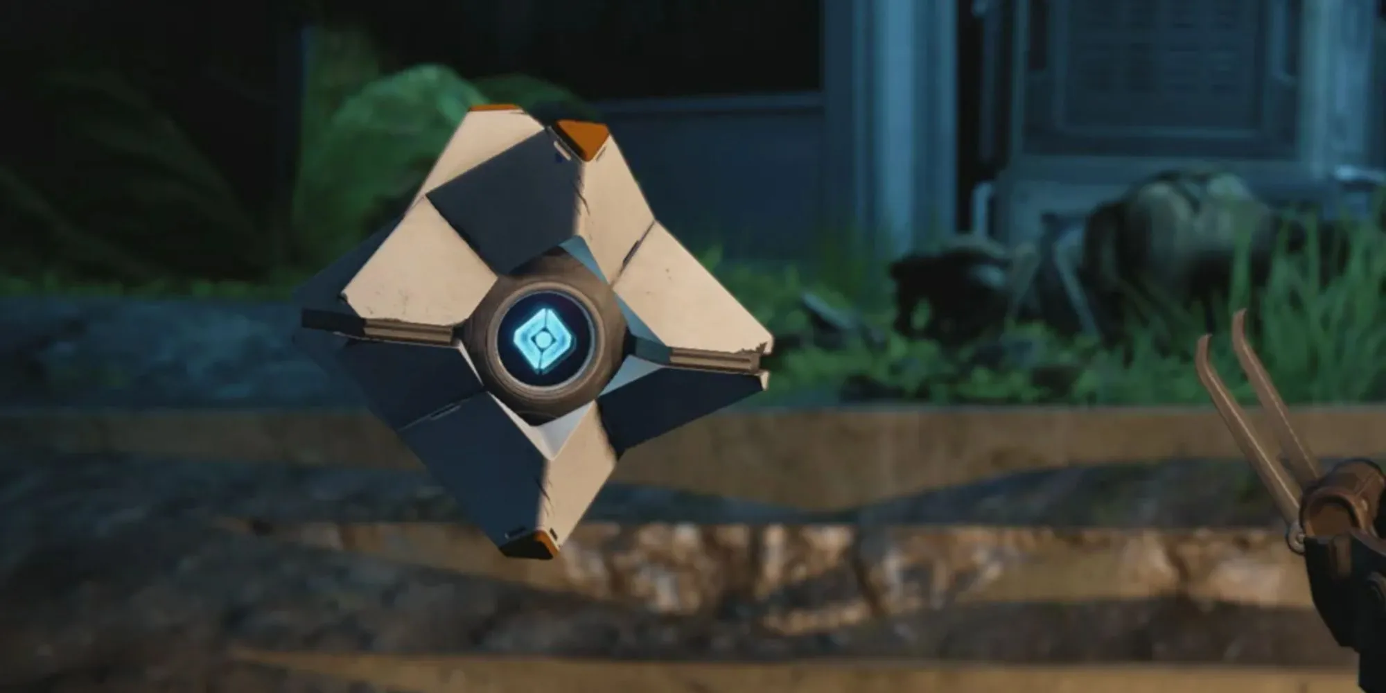 Ghost trong Destiny lồng tiếng bởi Peter Dinklage với vẻ mặt đơ