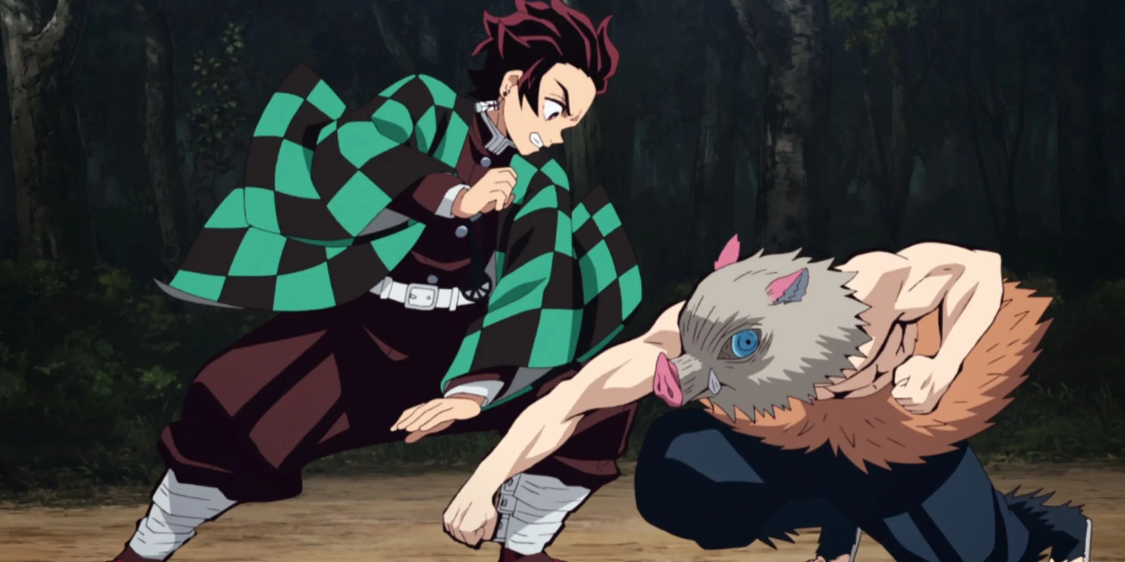 Inosuke Hashibira đánh nhau với Tanjiro Kamado trong một hiểu lầm ở đầu bộ anime Demon Slayer