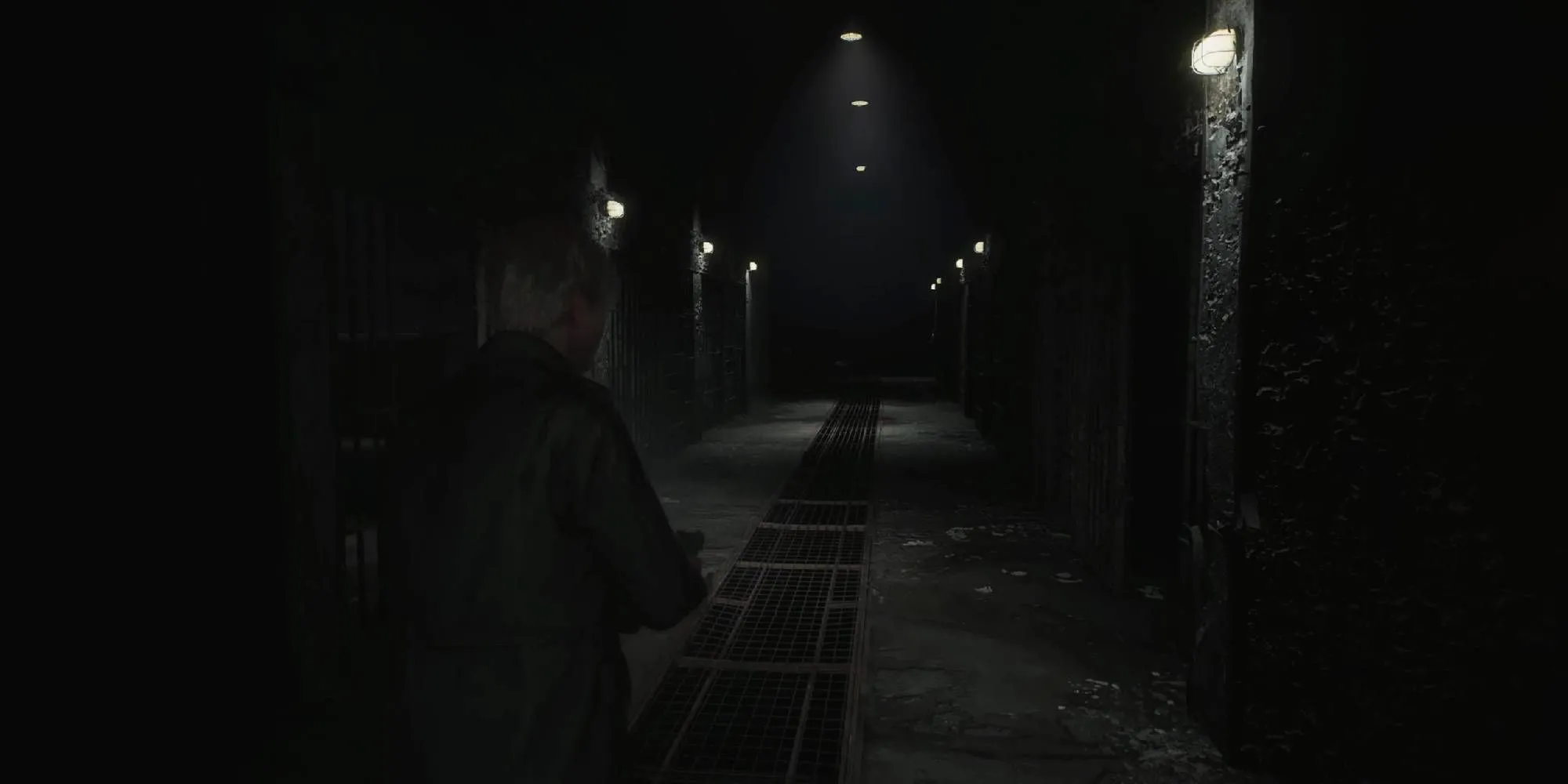James Sunderland khám phá nhà tù Toluca trong Silent Hill 2 Remake