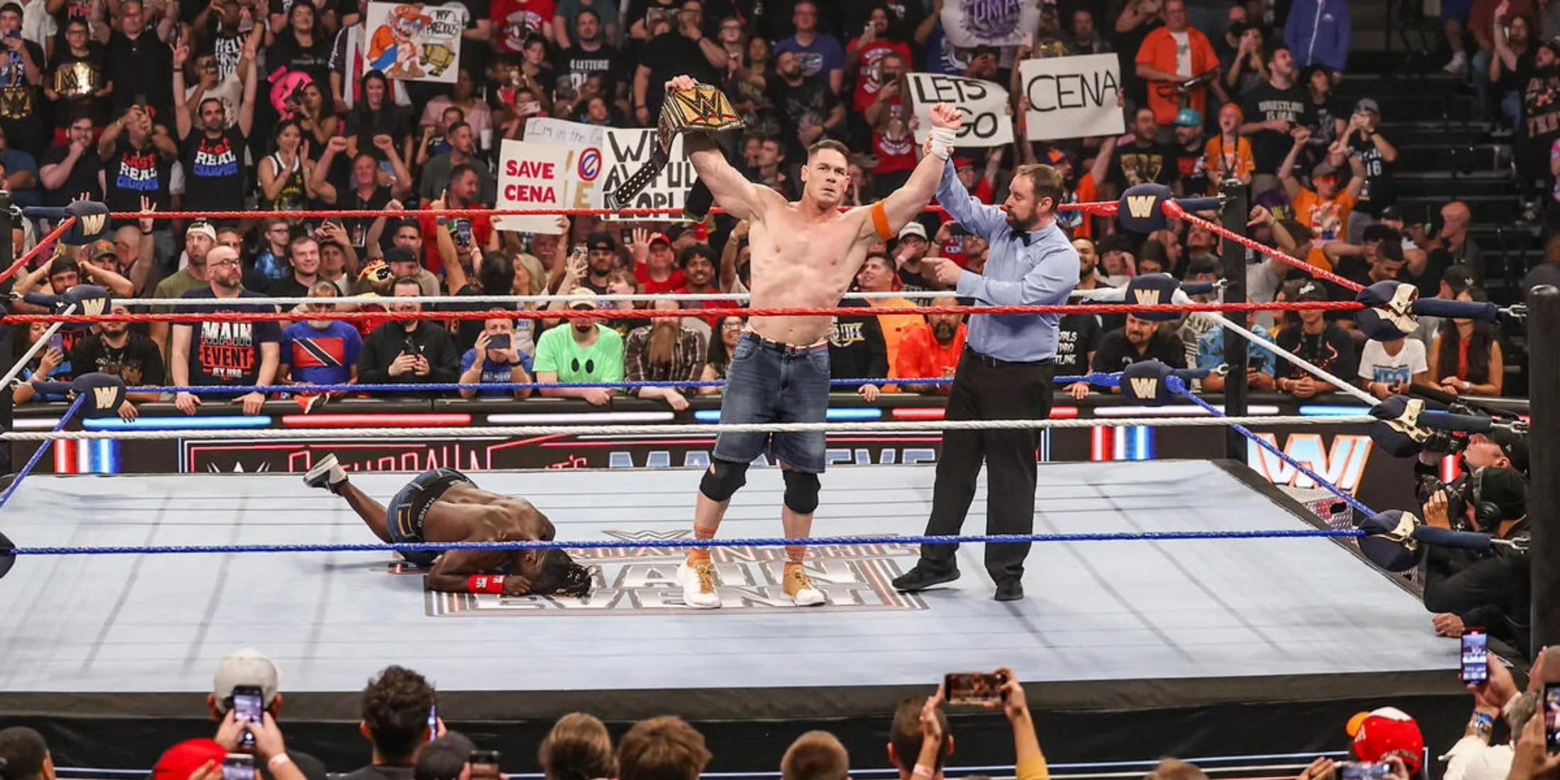 John Cena đánh bại R-Truth tại Saturday Night Main Event WWE