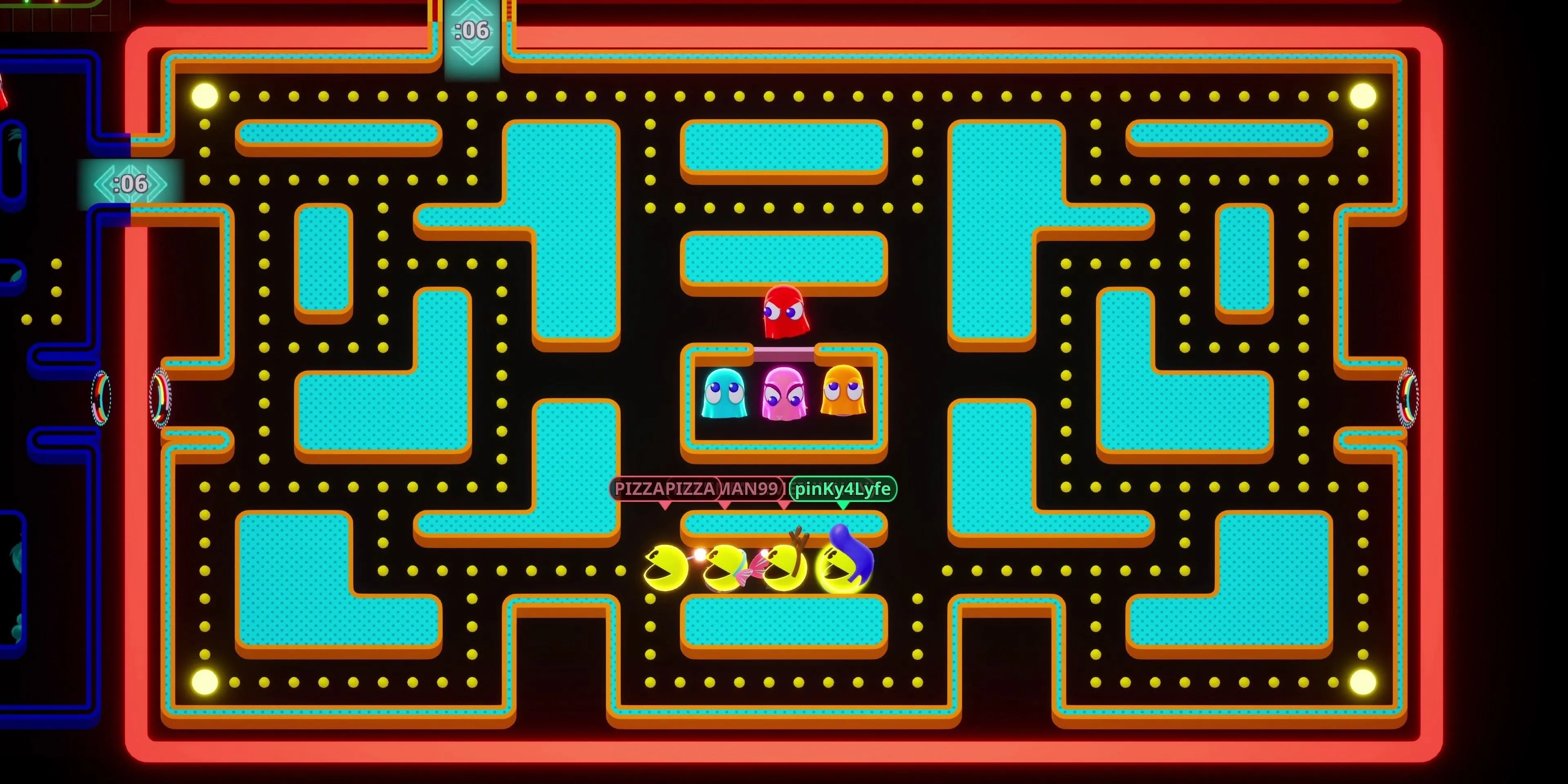 Lối chơi của Pac-Man Mega Tunnel Battle: Chomp Champs