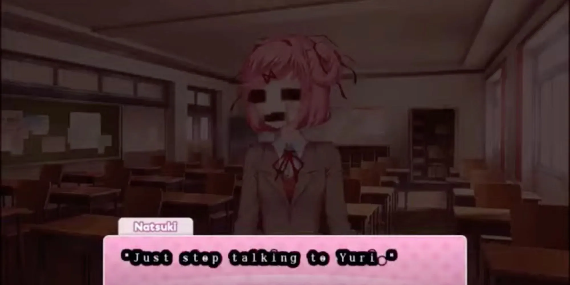 Natsuki bị điều khiển bởi Monika trong một phân cảnh của game kinh dị mô phỏng hẹn hò Doki Doki Literature Club
