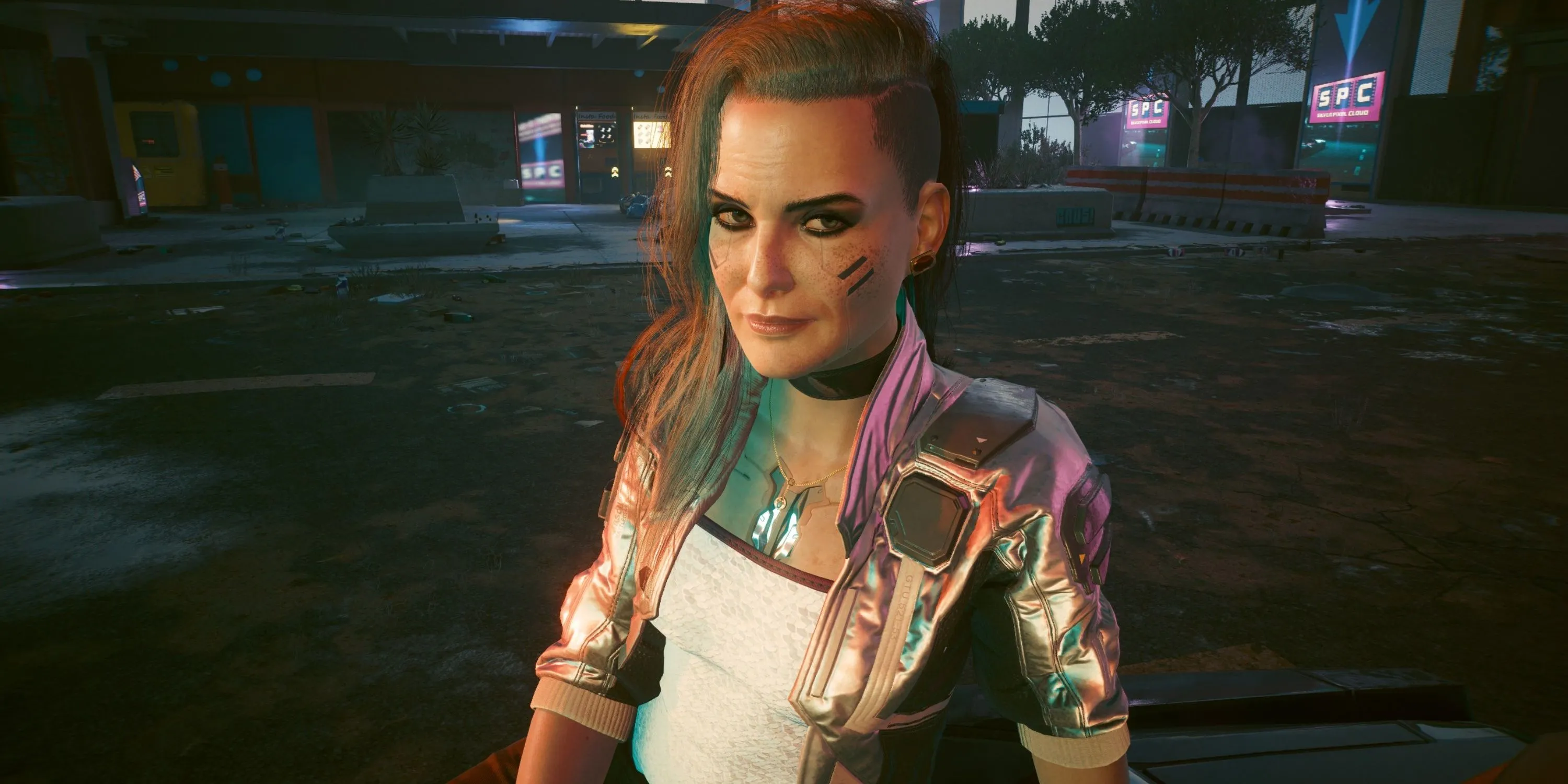 Cảnh lãng mạn giữa V và Rogue trong Cyberpunk 2077, một khía cạnh tương tác nhân vật sâu sắc.