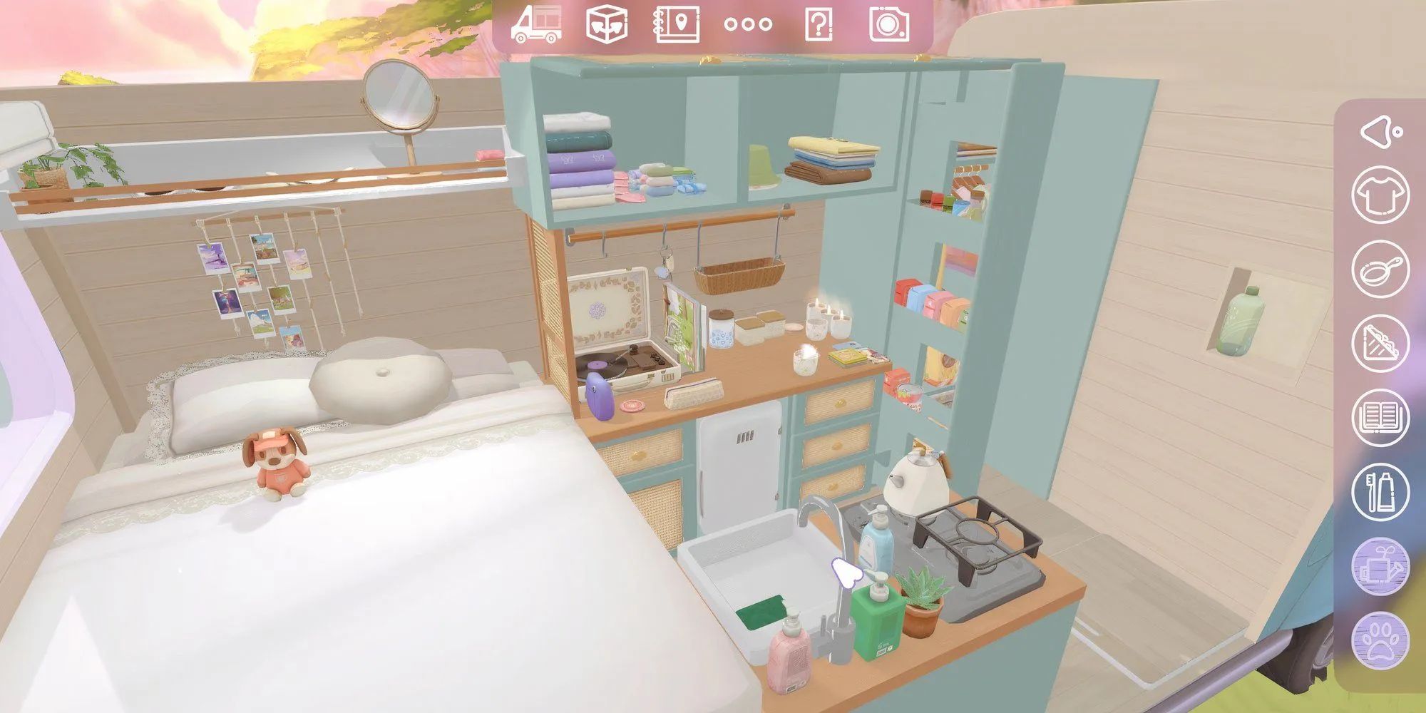 Nội thất xe camper van được sắp xếp gọn gàng trong game Camper Van: Make it Home