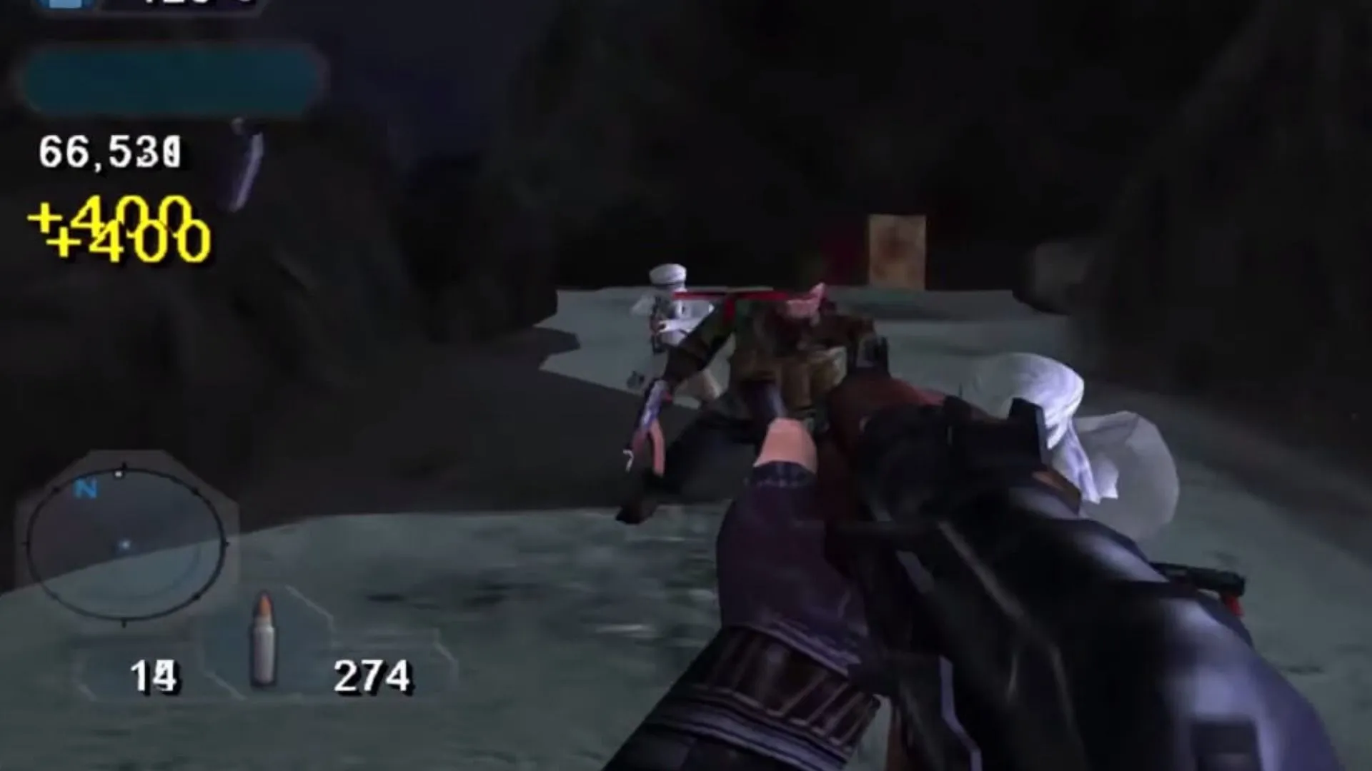 Ảnh Fugitive Hunter: War on Terror bản PS2 thể hiện môi trường chiến đấu và đồ họa lỗi thời