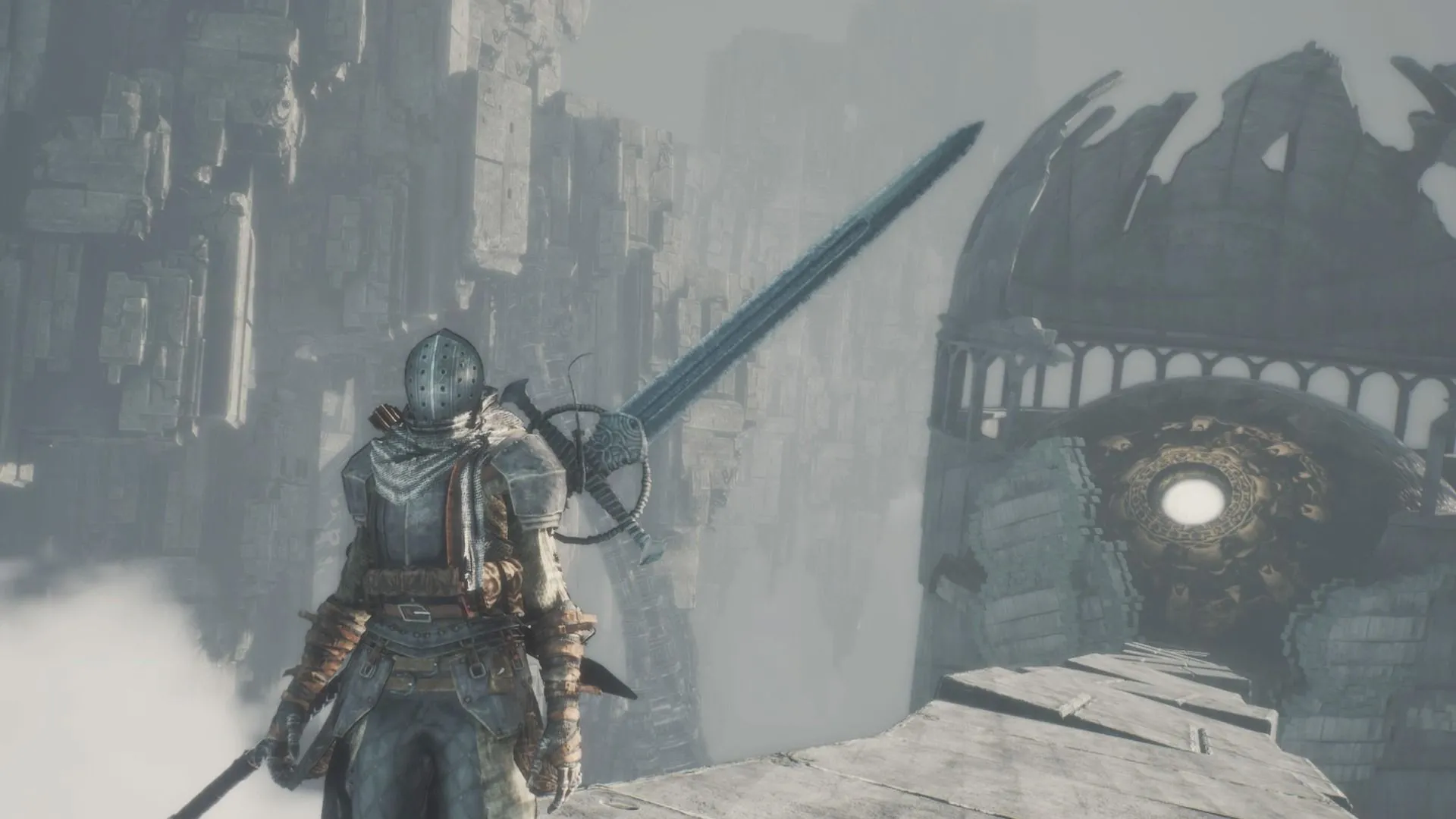 Cảnh quan rộng, kiến trúc phức tạp trong Bleak Faith: Forsaken, minh họa level design rối và nguy cơ ambush