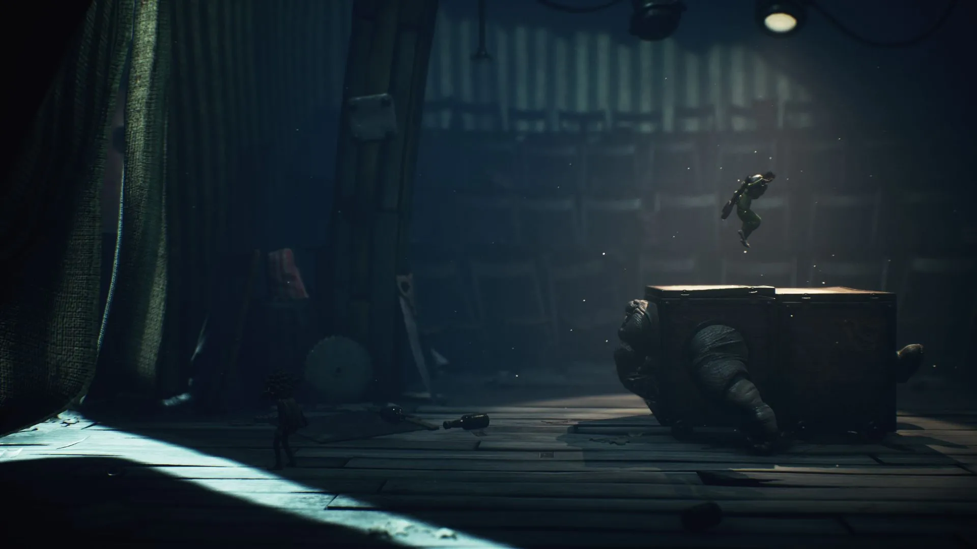 Cơ chế gameplay: stealth, puzzle và rượt đuổi